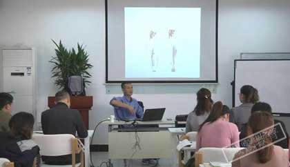陈朝晖教授讲解脊骨-神经调理技术